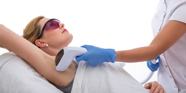IPL/Laser Ontharen SkinFix Schoonheidssalon Schoonheidsspecialiste Volkel Uden Veghel Oss Erp Boekel Mill IPL/Laser Ontharen